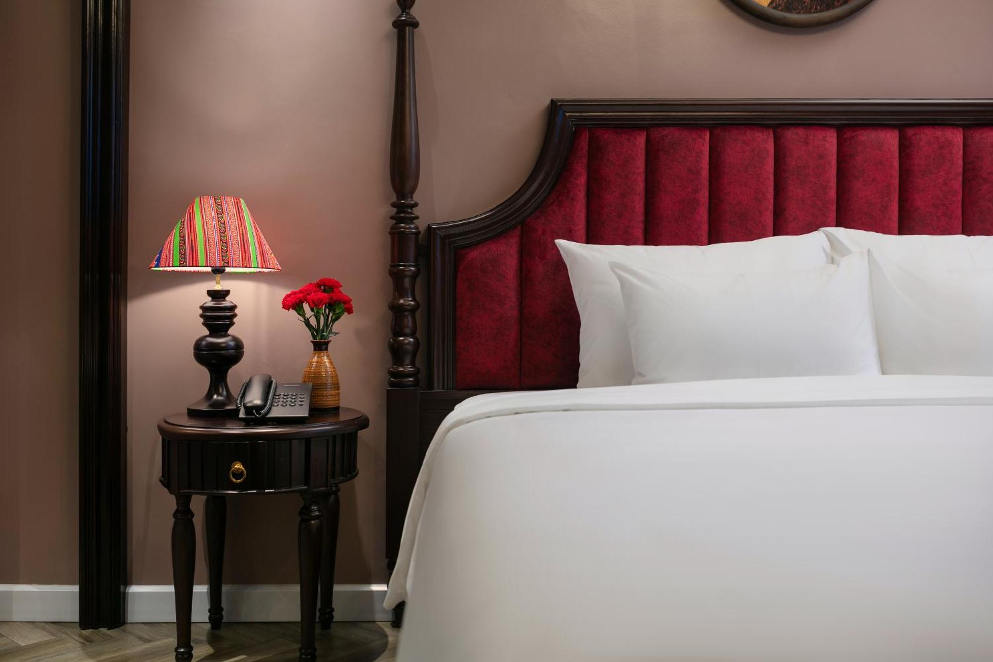Acoustic Premium Hotel & Spa Hanoi Exterior photo
